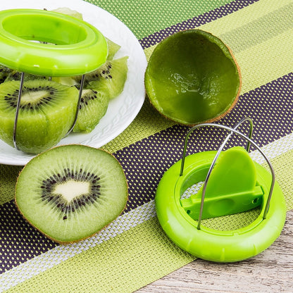 Kiwi Cutter: Creative Fruit Peeling